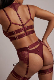 Fire-delt lingerisæt - KEELY Bordeaux 